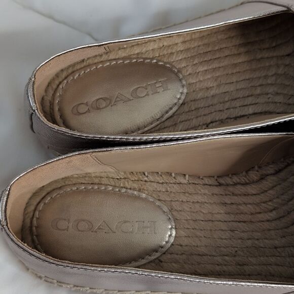 Coach size 10 Collins Espadrille Flats in Gold with Signature Logo, NEW - Picture 5 of 12